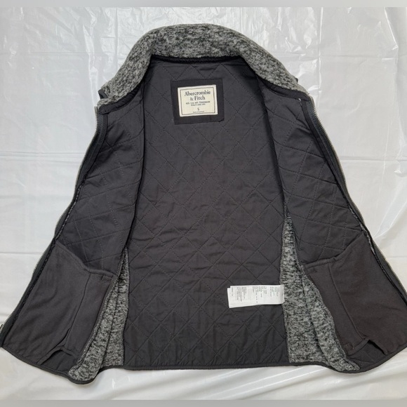 Abercrombie & Fitch Womens Soft Shell Fleece Quilted Grey Zip Up Vest Coat Sz S - Picture 3 of 9